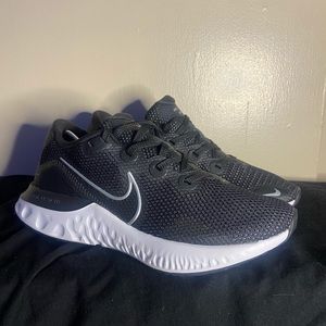 Nike Renew Ride 2 Black/White